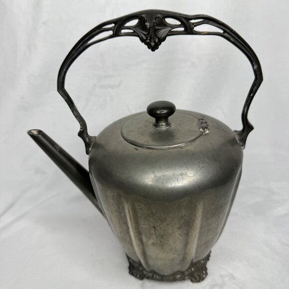 Antique Queen City Silver Co Pewter Teapot With Ornate Handle & Spout - Picture 7 of 12